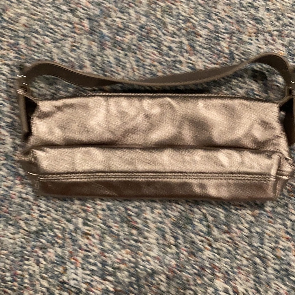 Express Clutch-NWOT - Picture 3 of 4